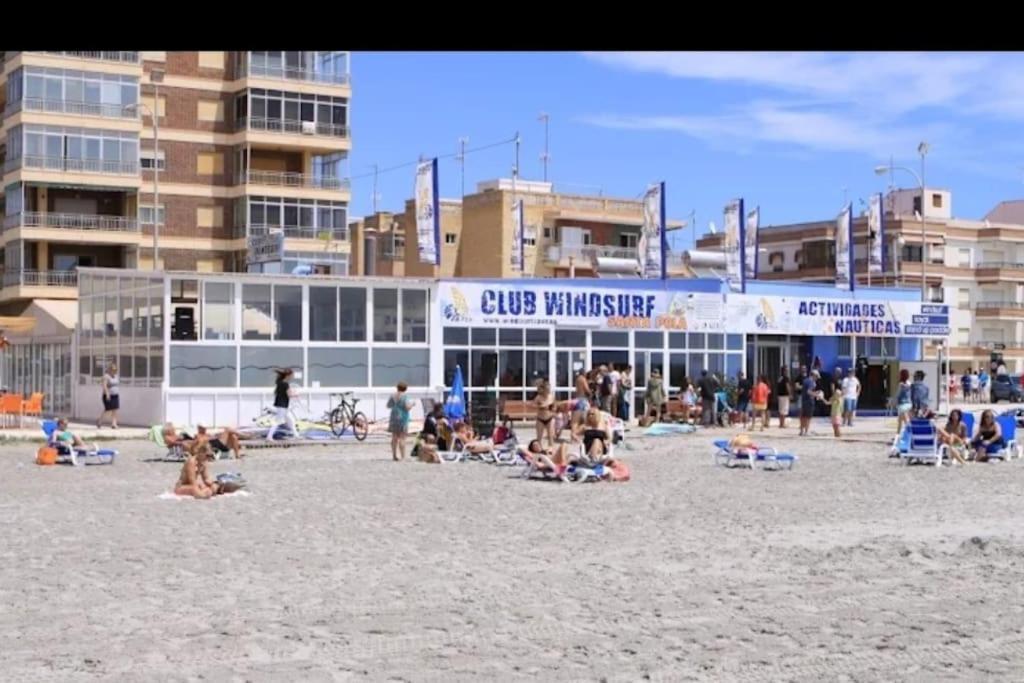 Appartement Frente Al Mar, Familiar Y Acogedor. *